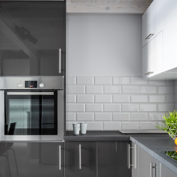 Електрична рушникосушарка на кухні: новий стандарт комфорту від українського виробника Carino