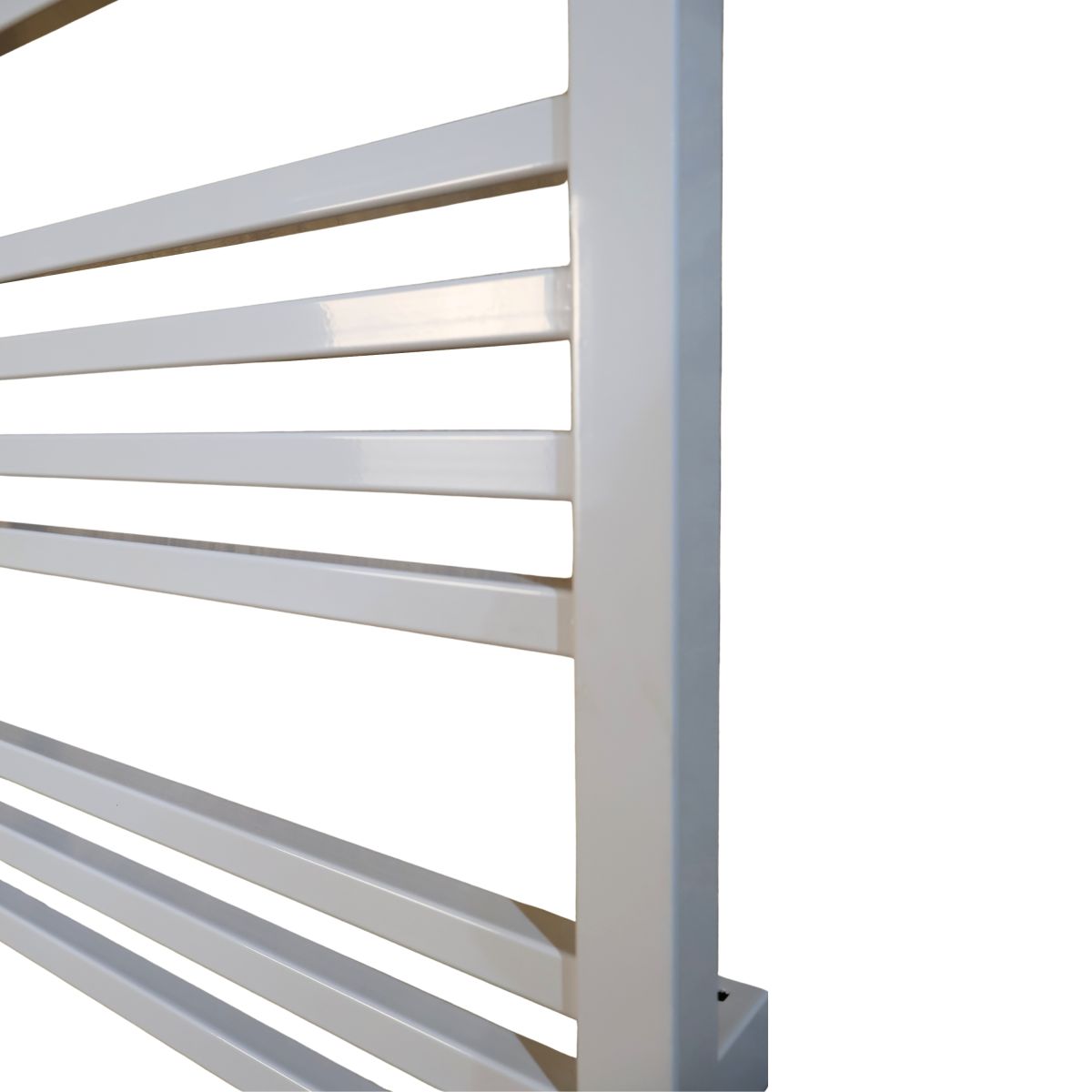 Рушникосушарка електрична Carino LORENZO з кнопкою Білий глянець 590*490