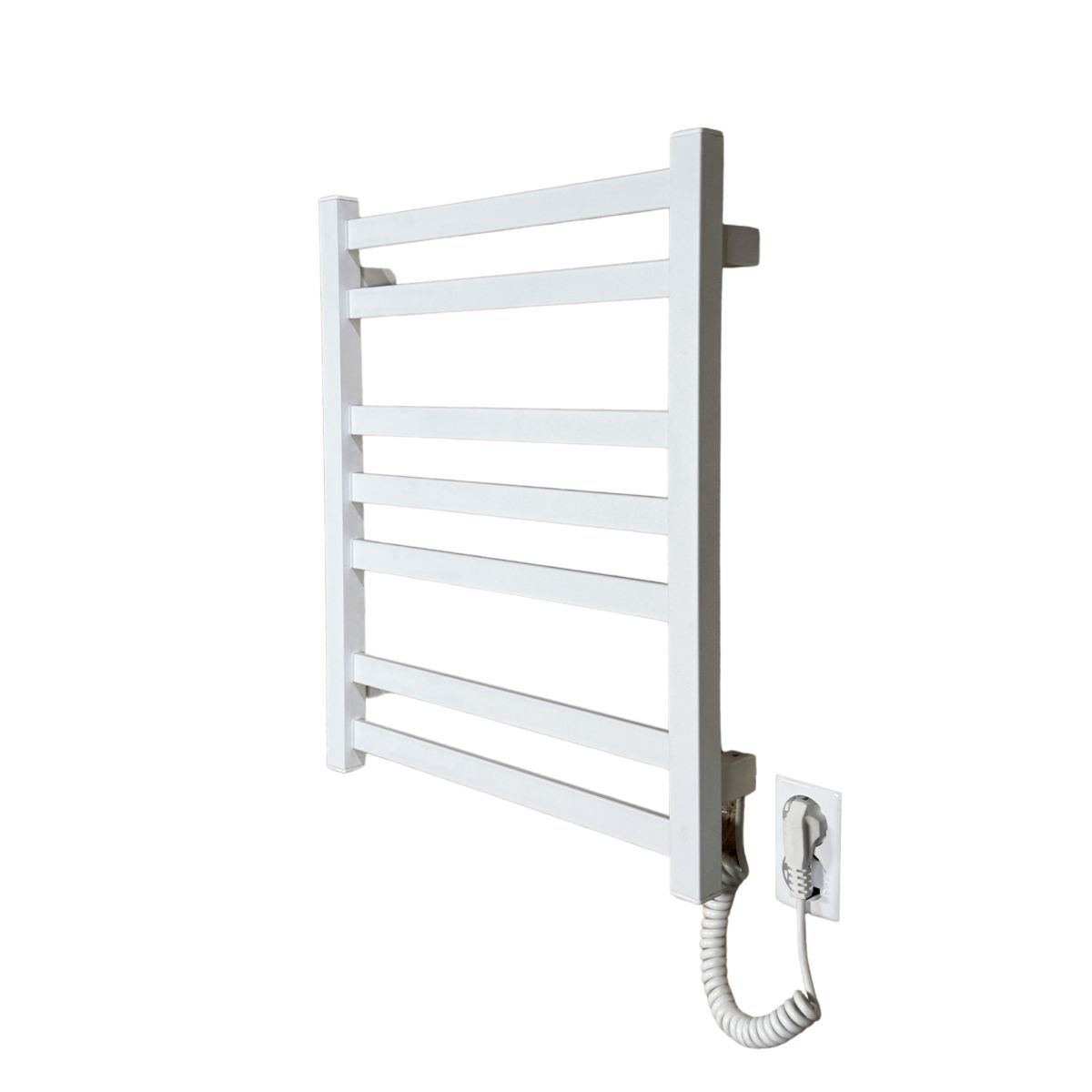 Рушникосушарка електрична Carino RICARDO з кнопкою Білий матовий 590*490