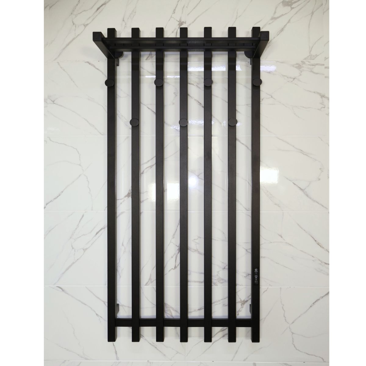 Электрическая сушилка для одежды Carino с контроллером Черный мат 1190*600